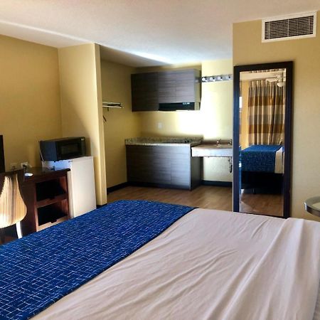 Travelodge By Wyndham غراند جنكشن المظهر الخارجي الصورة