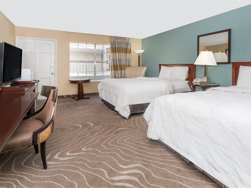 Travelodge By Wyndham غراند جنكشن المظهر الخارجي الصورة