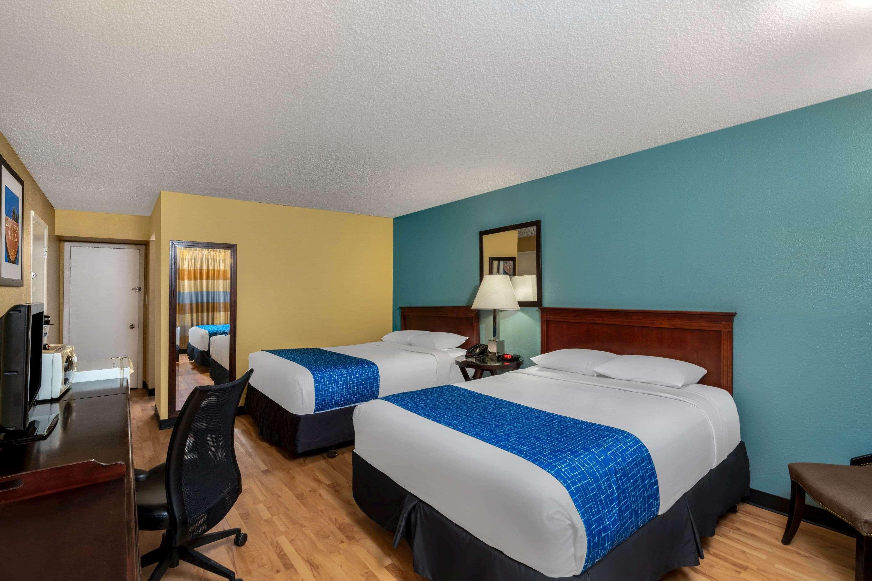 Travelodge By Wyndham غراند جنكشن المظهر الخارجي الصورة